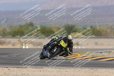 media/Oct-08-2023-CVMA (Sun) [[dbfe88ae3c]]/Race 5 Amateur Supersport Open/